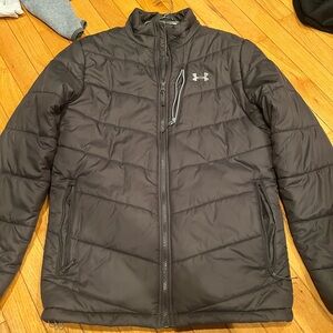 Under Armour Black Puffer Jacket with Quilted Design